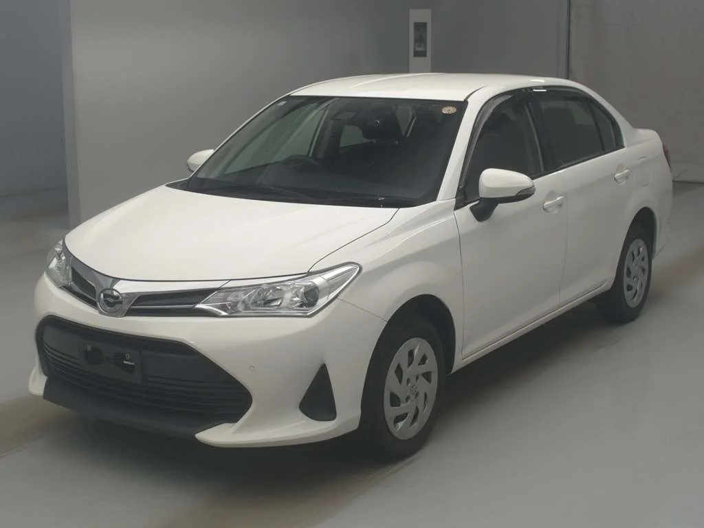 Toyota Corolla Axio NZE164 2021